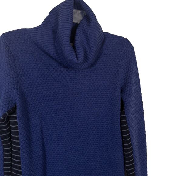 Athleta Sweater Sz S Blue Marina Chianti Merino Wool Turtleneck Textured - Picture 6 of 11